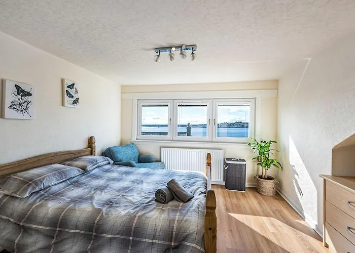 Broughty Ferry Riverview Apt -3 Bedroom -Sleeps 6