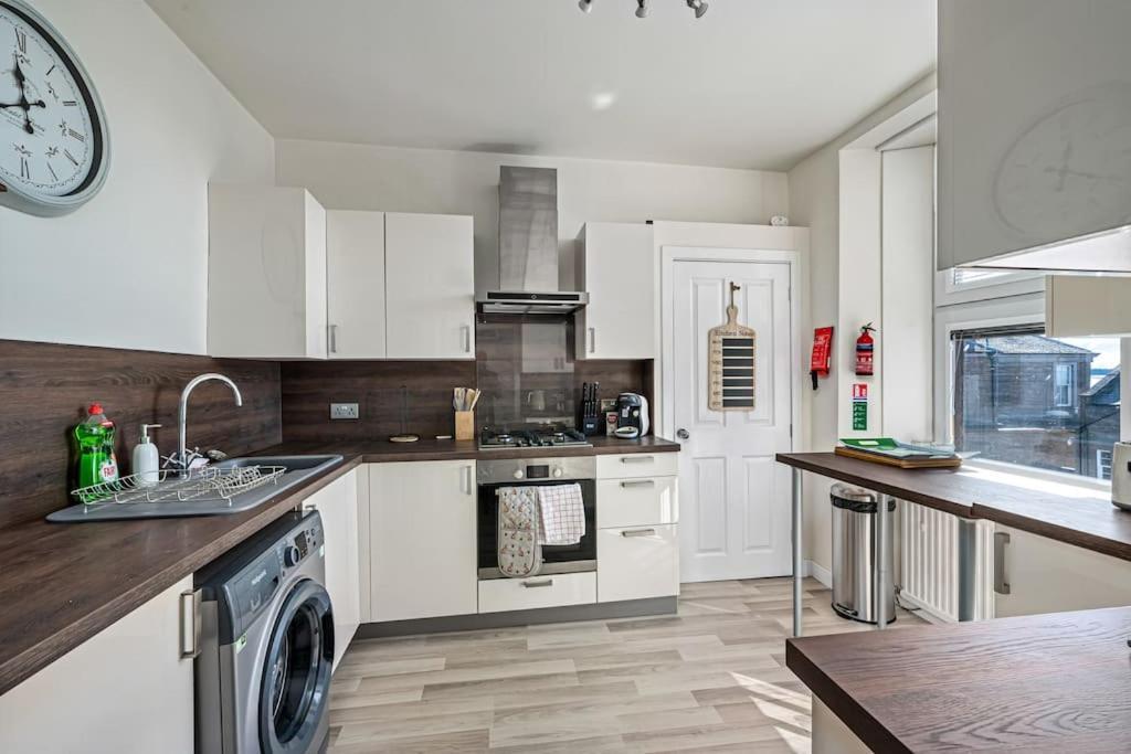 Riverview -3 Bedroom -sleeps 6 * Broughty Ferry