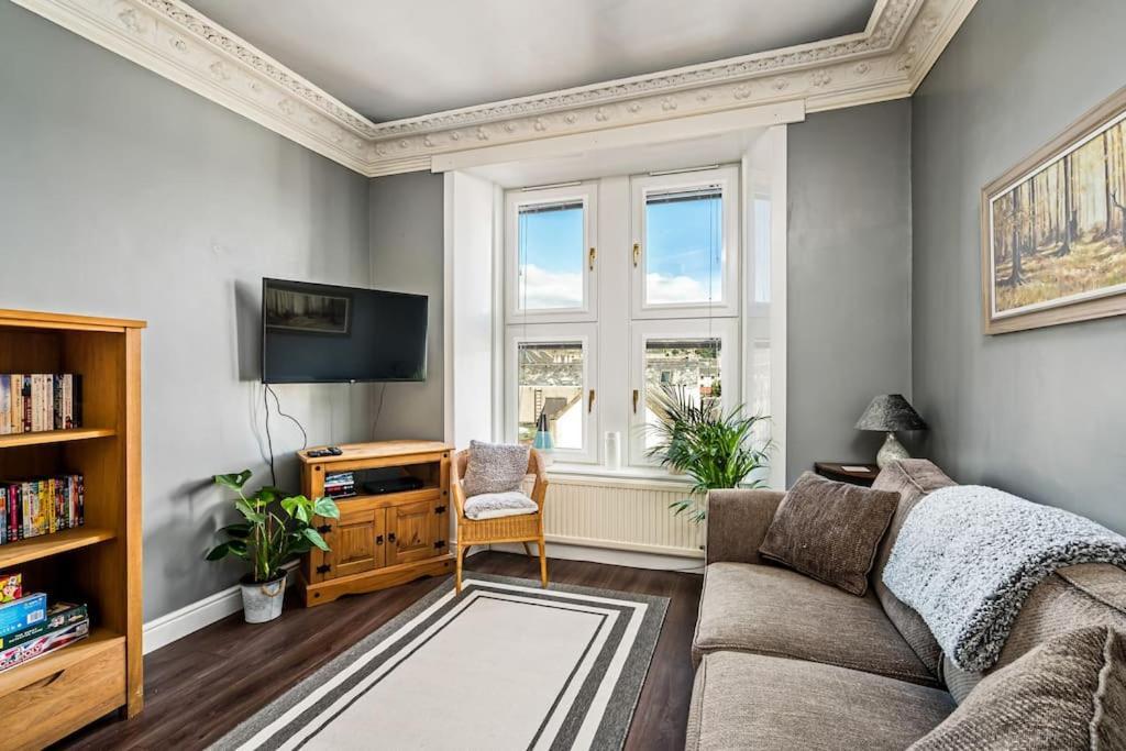 Riverview -3 Bedroom -sleeps 6 Apartment Broughty Ferry