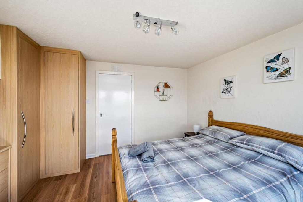 Riverview -3 Bedroom -sleeps 6 * Broughty Ferry